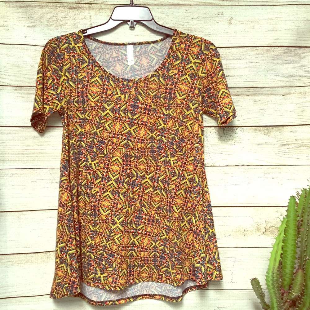 LuLaRoe XS Casual Comfy Fall Graphic Tee